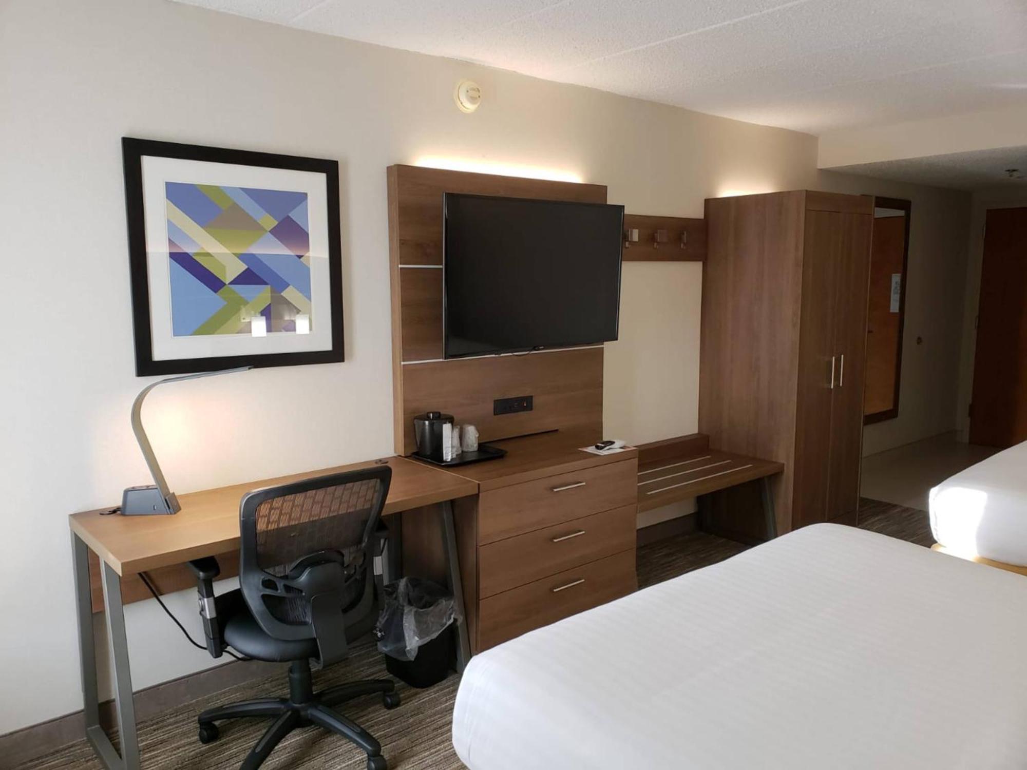Holiday Inn Express Edgewood-Aberdeen-Bel Air Exterior photo